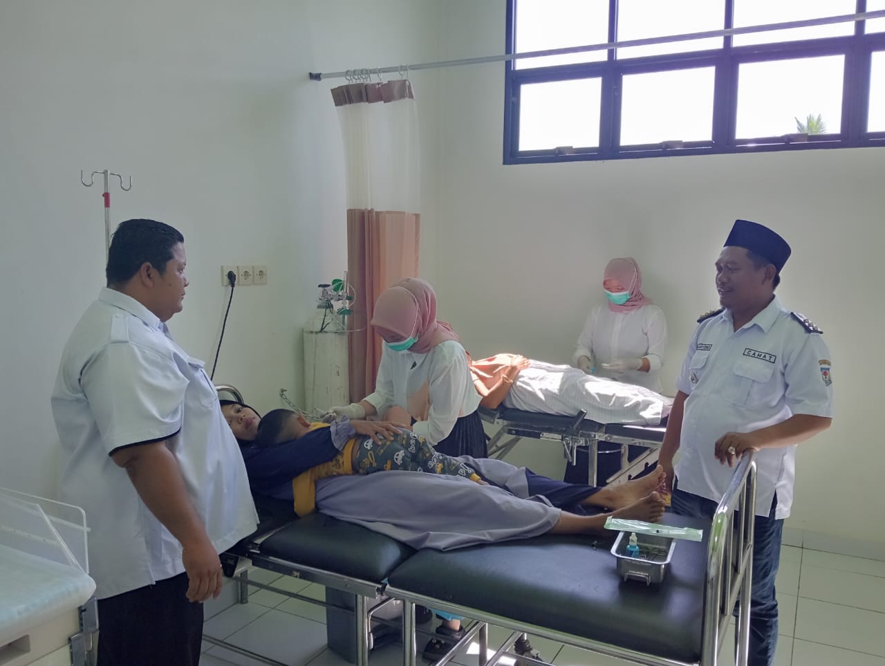 camat-kapuas-kuala-kunjungi-pelayanan-metode-kontrasepsi-jangka-panjang-mkjp-implan-di-puskesmas-lupak