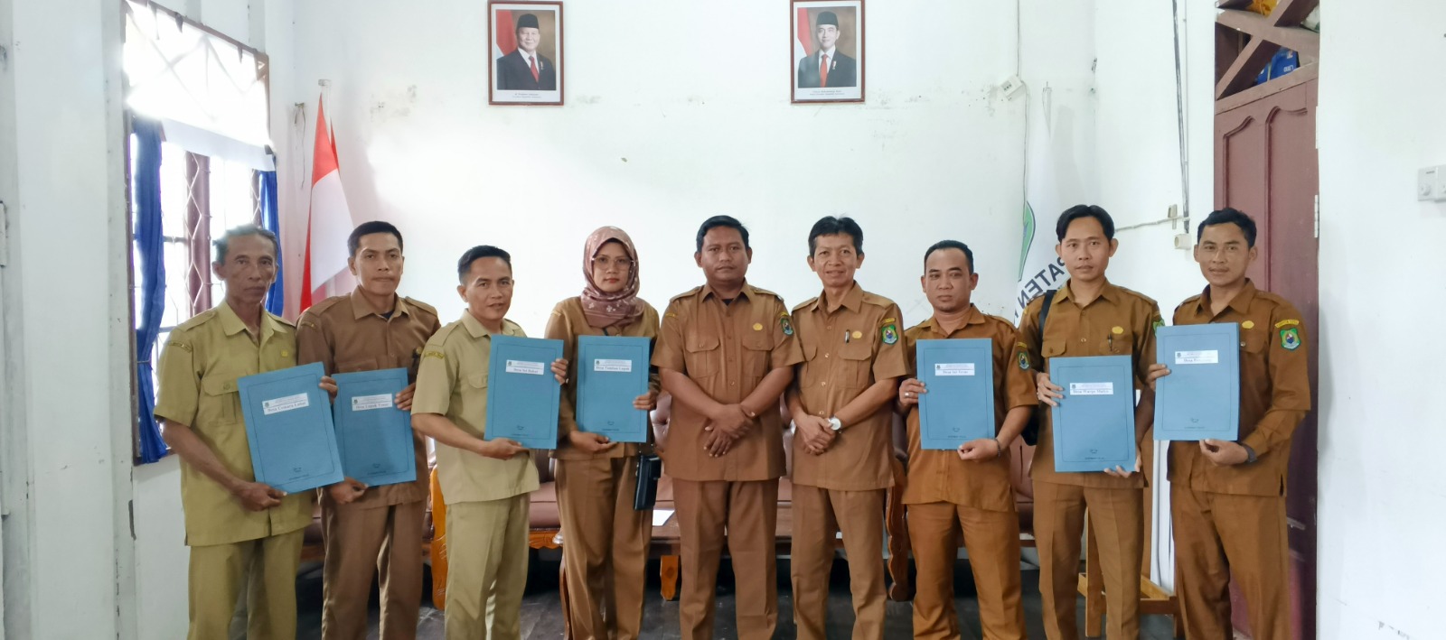 antisipasi-kekosongan-jabatan-kepala-desa-7-penjabat-kepala-desa-di-kecamatan-kapuas-kuala-serah-terima-jabatan-ke-plh-kepala-desa