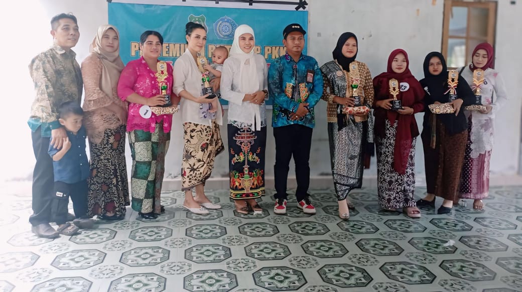 acara-rutin-pkk-desa-di-kecamatan-kapuas-kuala