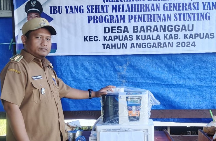 camat-kapuas-kuala-dukung-upaya-penurunan-angka-stunting-di-desa-baranggau